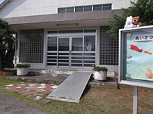 白里小学校体育館3